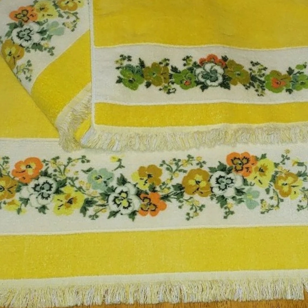 Vintage Mid-Century Yellow Floral Fringe Towels, Set Of Three (3)